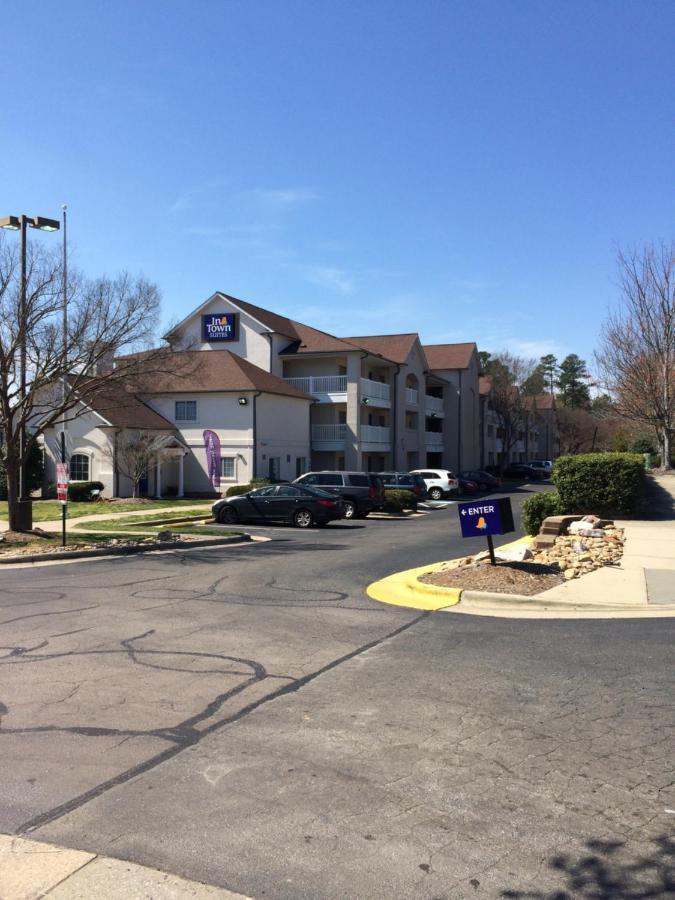 Intown Suites Extended Stay Raleigh Nc- Capital Blvd Kültér fotó